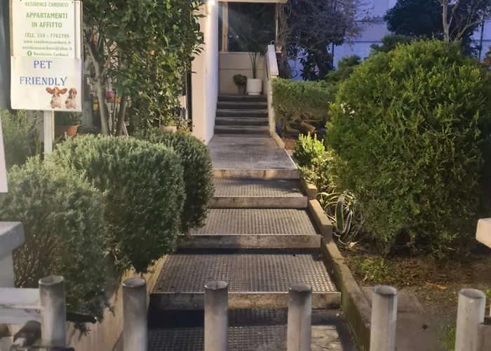 Carducci شقة تْشيزيناتيكو