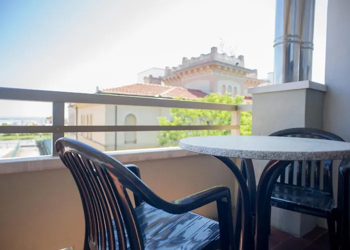 Carducci Apartament *